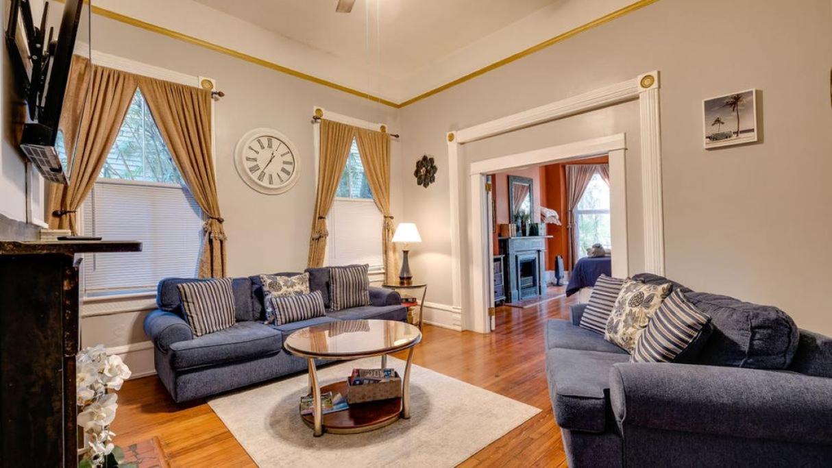 Appartement Elegant 2 Bed Directly On Forsyth Park à Savannah Extérieur photo
