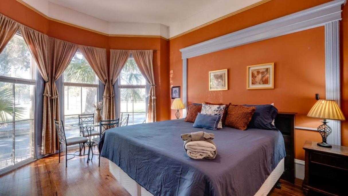 Appartement Elegant 2 Bed Directly On Forsyth Park à Savannah Extérieur photo