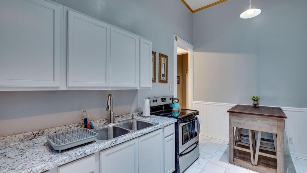 Appartement Elegant 2 Bed Directly On Forsyth Park à Savannah Extérieur photo
