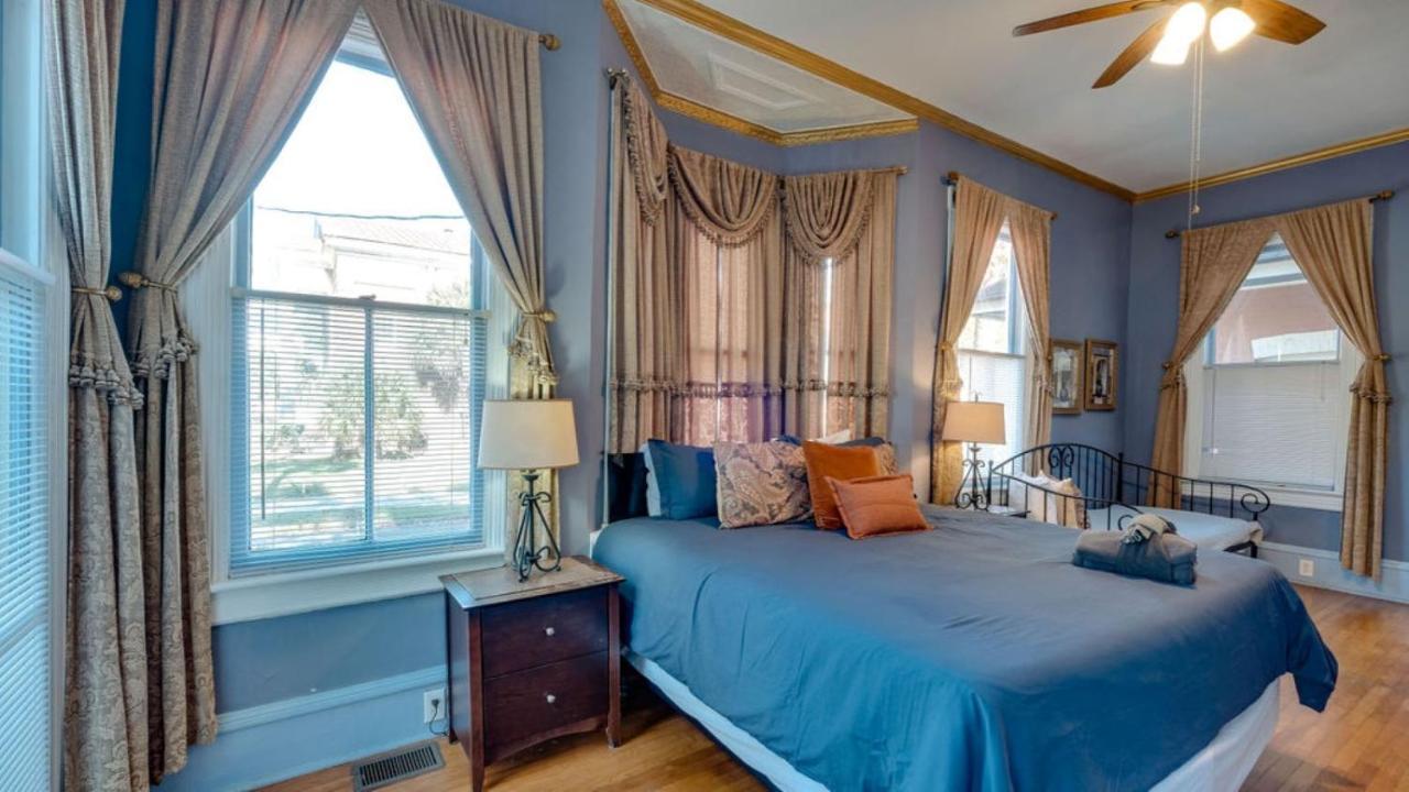 Appartement Elegant 2 Bed Directly On Forsyth Park à Savannah Extérieur photo