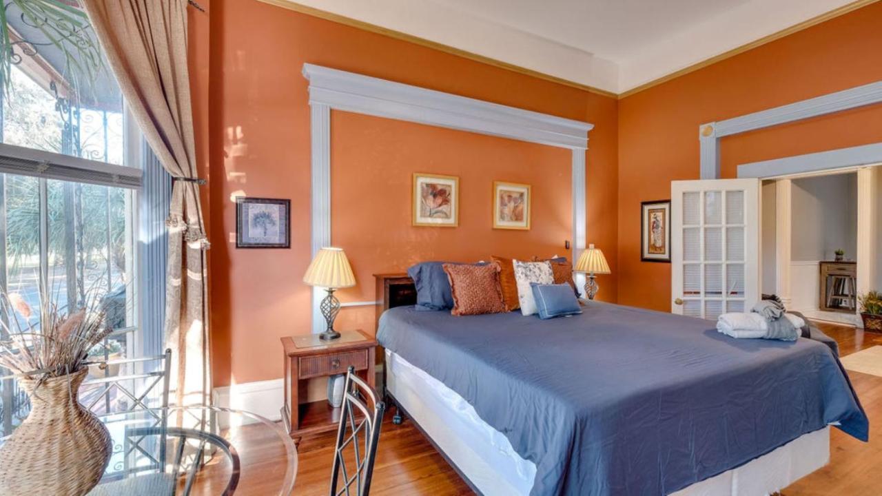 Appartement Elegant 2 Bed Directly On Forsyth Park à Savannah Extérieur photo